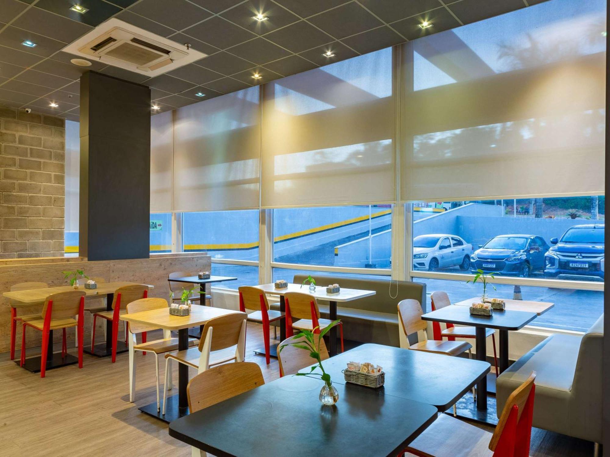 Ibis Manaus Aeroporto 호텔 외부 사진