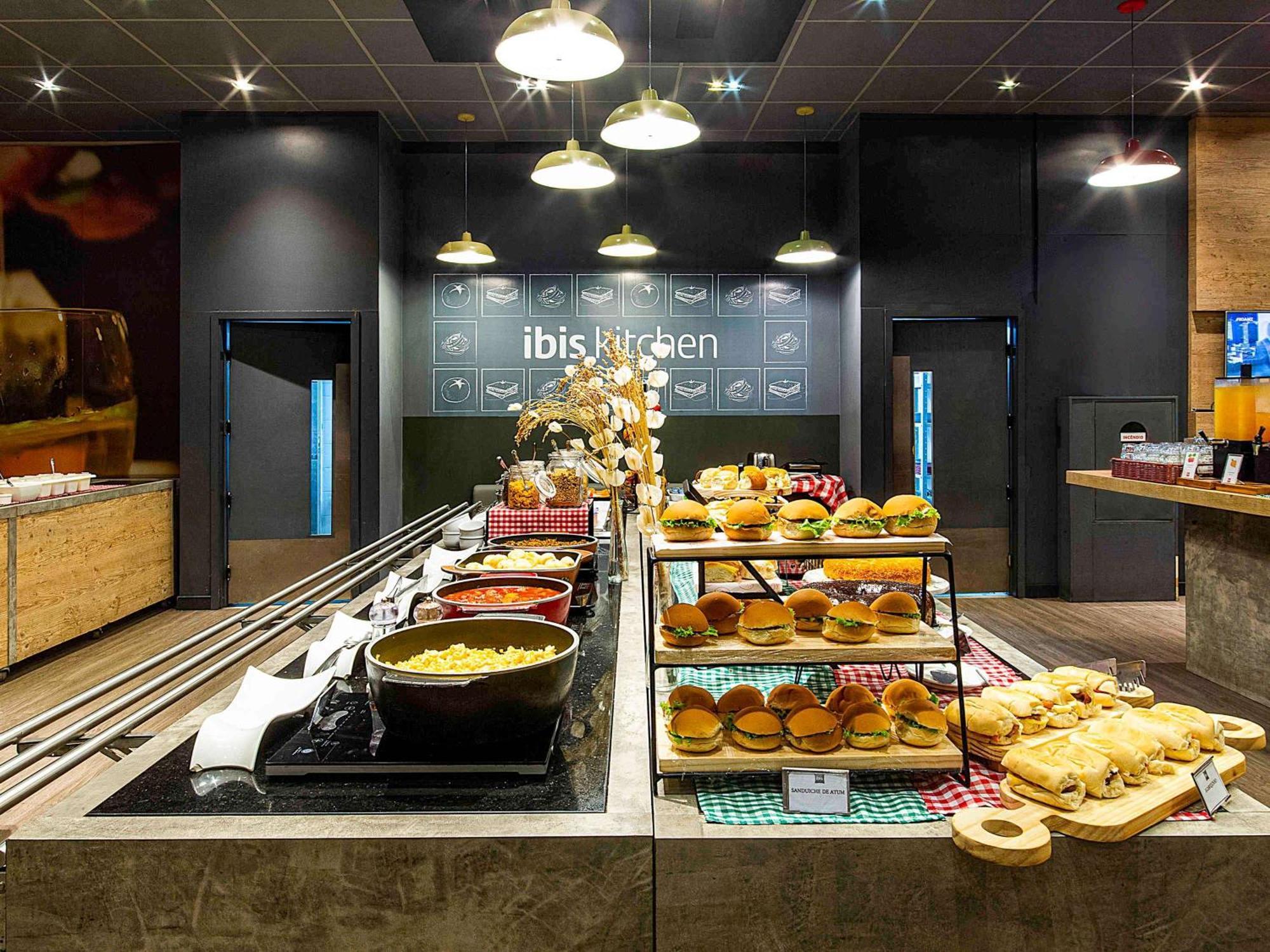 Ibis Manaus Aeroporto 호텔 외부 사진